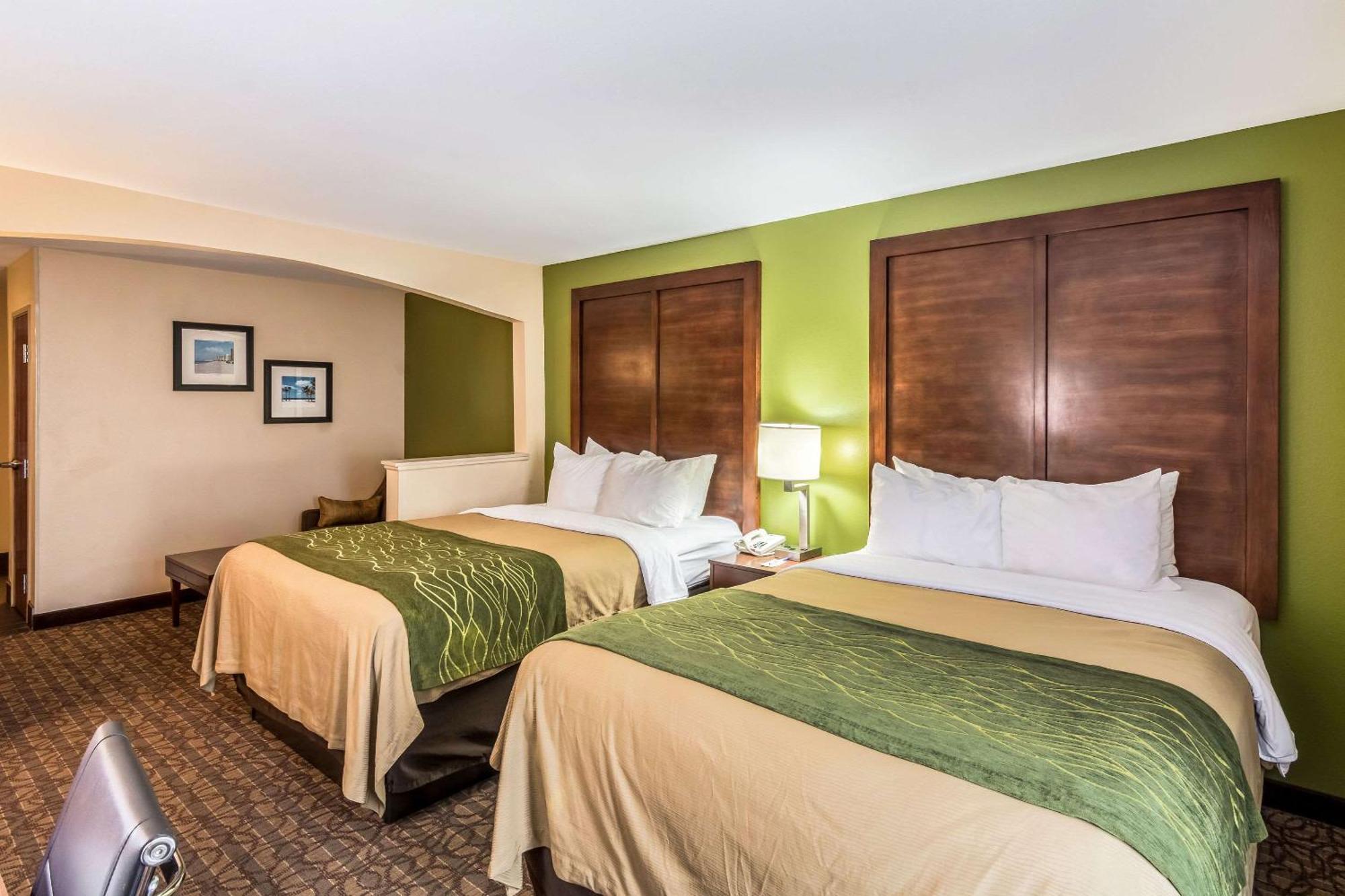 Comfort Inn & Suites Panama City North Exteriör bild