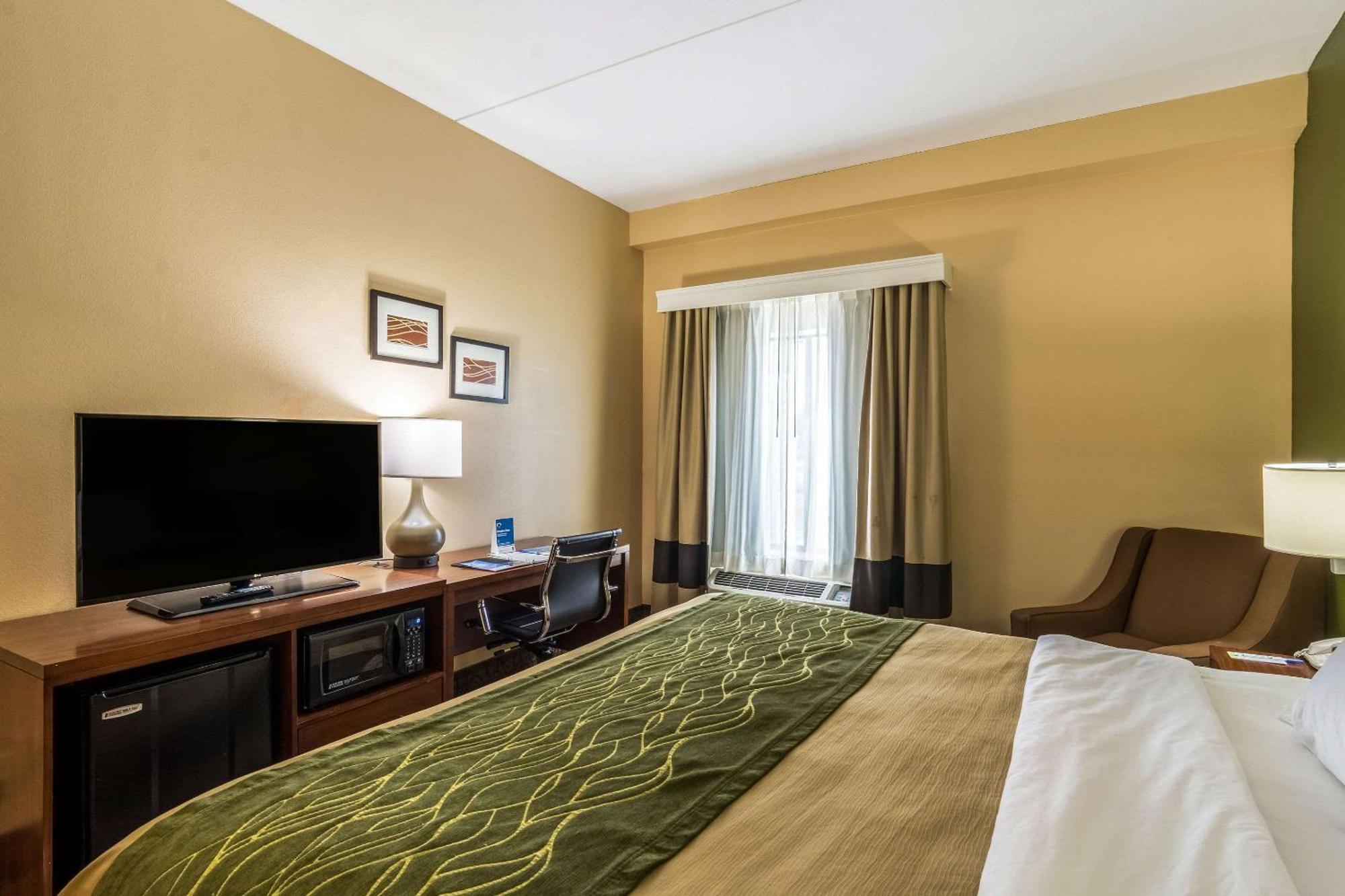 Comfort Inn & Suites Panama City North Exteriör bild