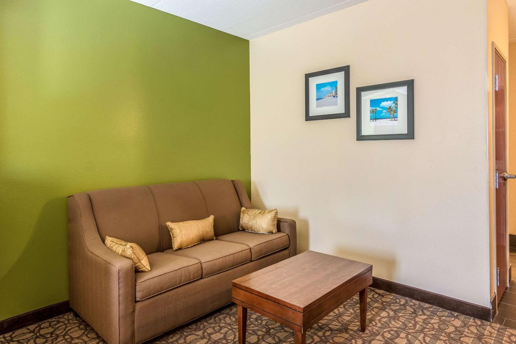 Comfort Inn & Suites Panama City North Exteriör bild
